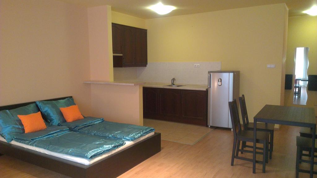 Apartman 4 You Wellness Budapest Bilik gambar